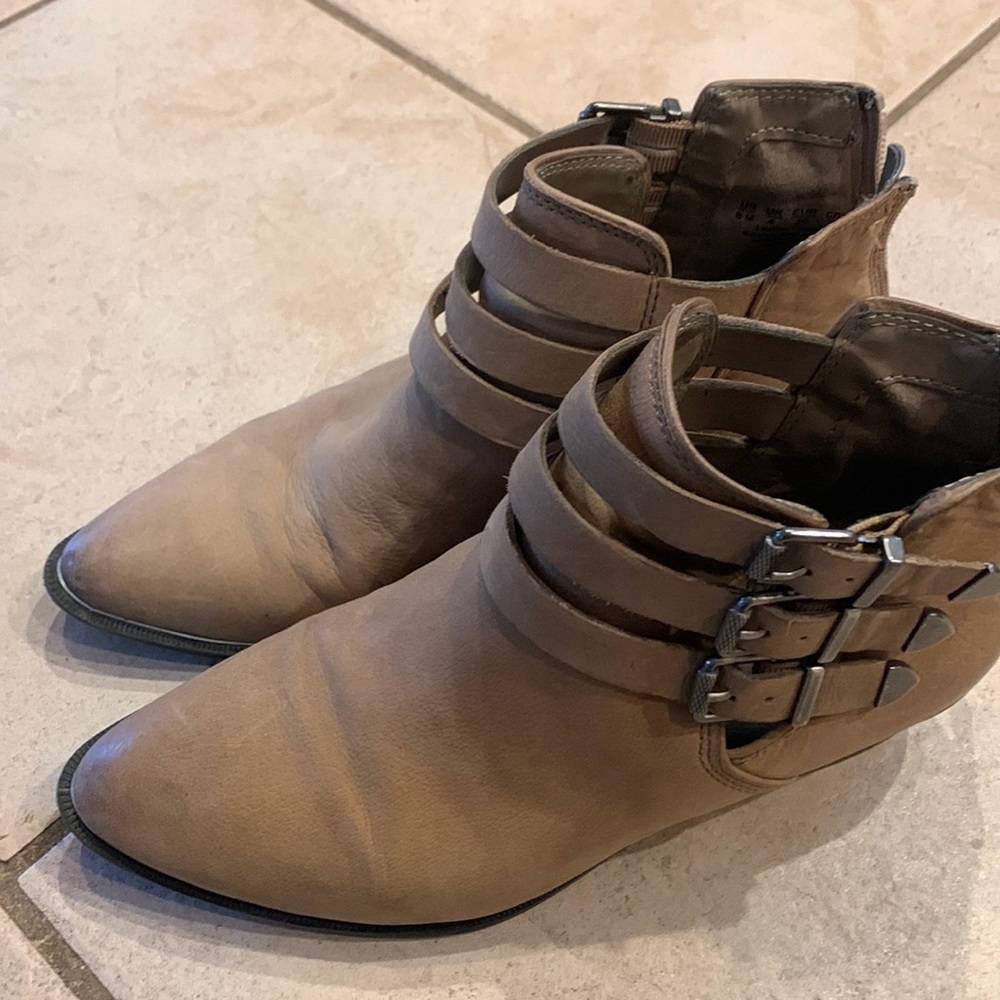 Sam Edelman Leather Booties - Size 6